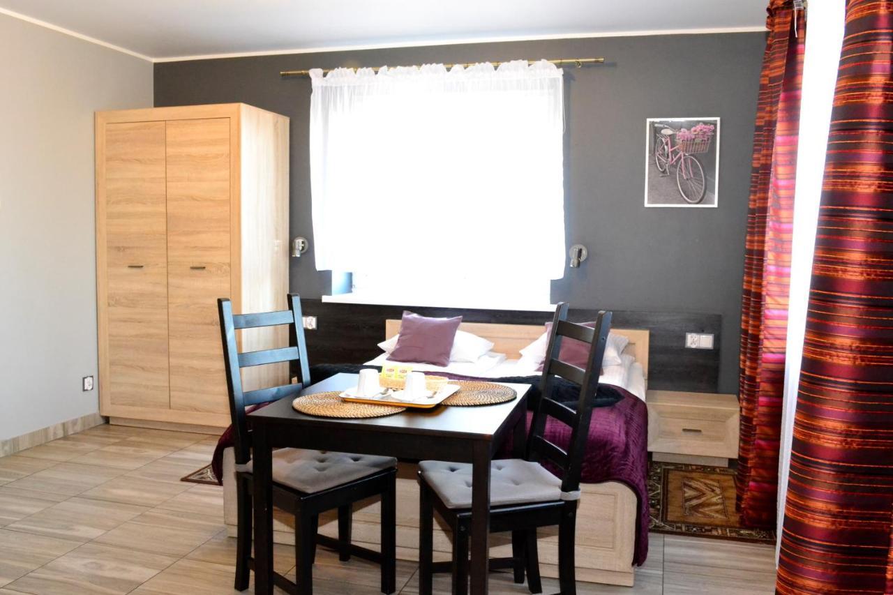 Comfort-24 Słupca Eksteriør billede