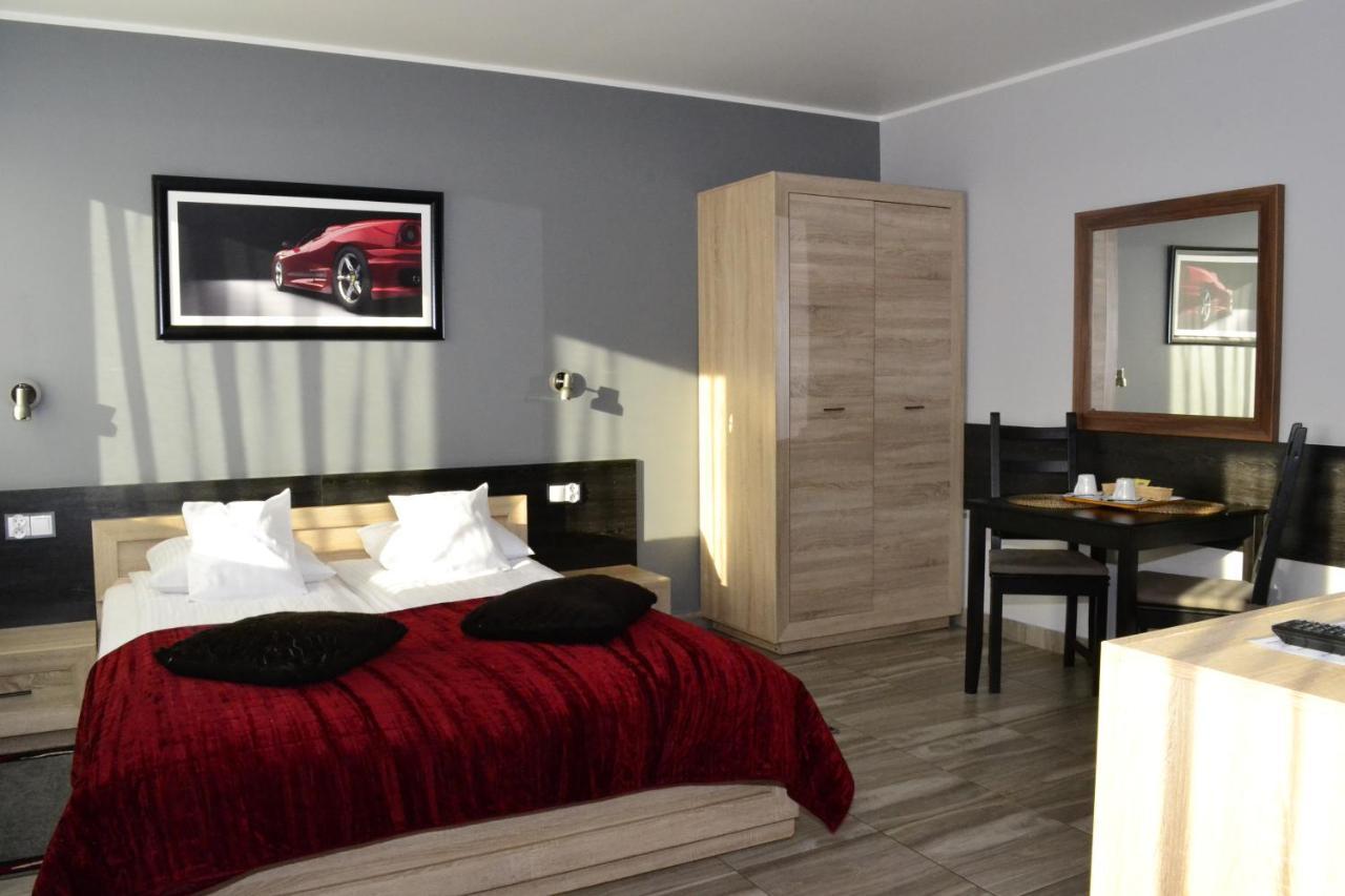 Comfort-24 Słupca Eksteriør billede