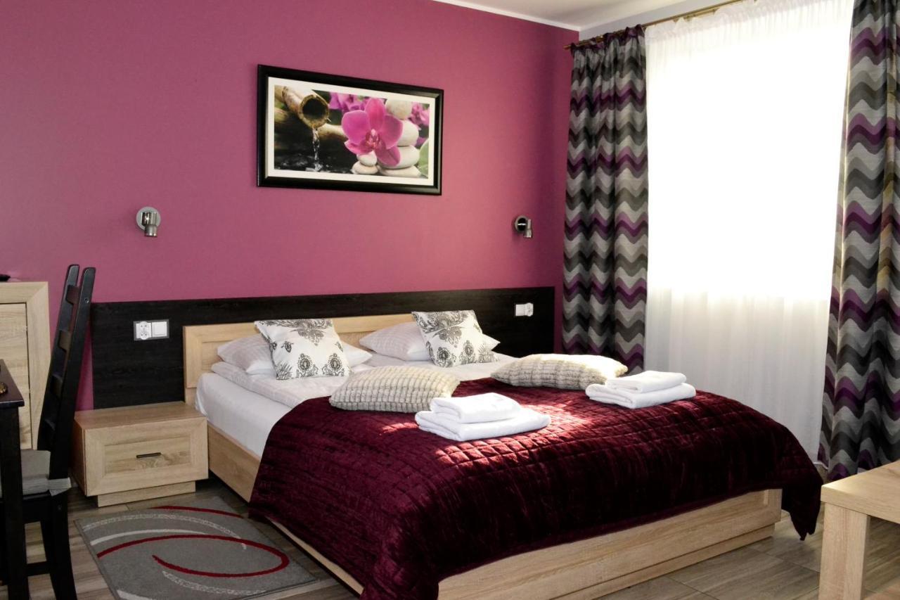 Comfort-24 Słupca Eksteriør billede