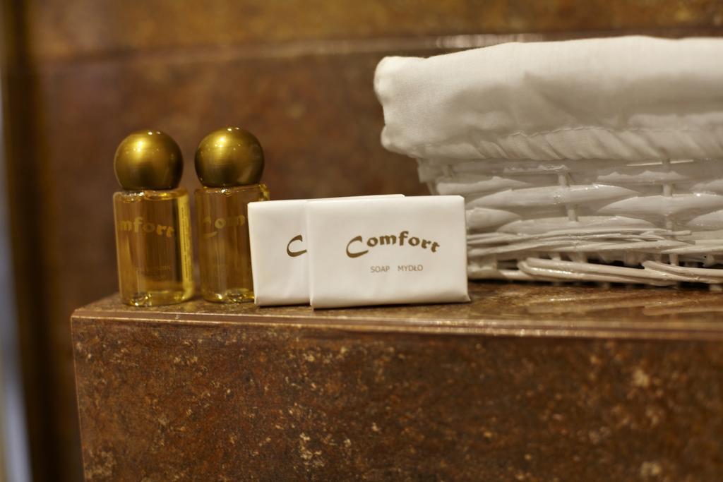 Comfort-24 Słupca Eksteriør billede